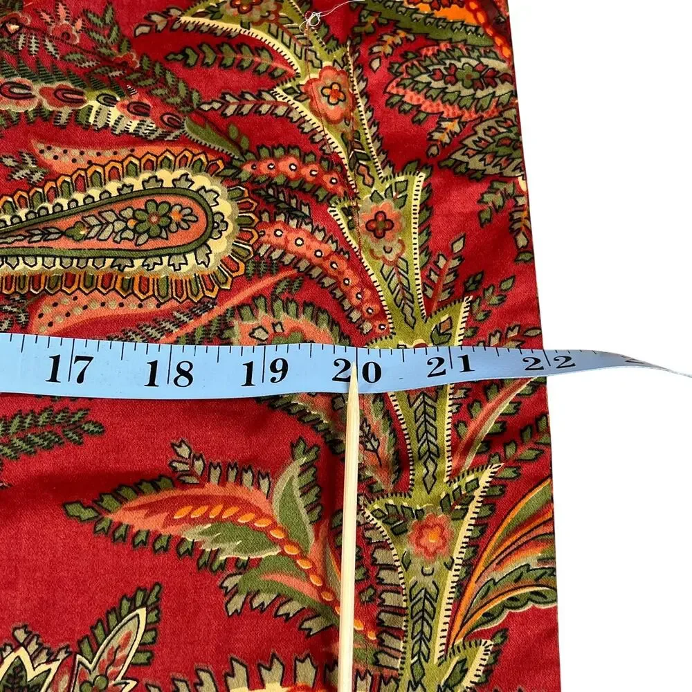 POTTERY BARN Sienna Standard Pillow Shams Red Green Paisley Cotton Pair 2010